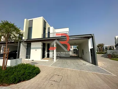 Ready to Move In | 4BR+Maid's | Landscaped Garden