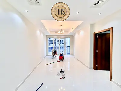 SPACIOUS 2-BR+MIADROOM || ALL NATIONALITIES || PARKING