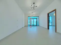 Bright 1BR with Huge Terrace, 1 Month Free &amp; Metro Connectivity
