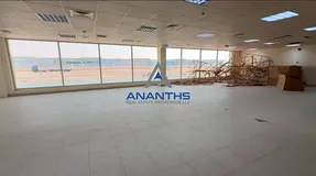 Spacious 800 Sqft Retail Shop Available in DIC