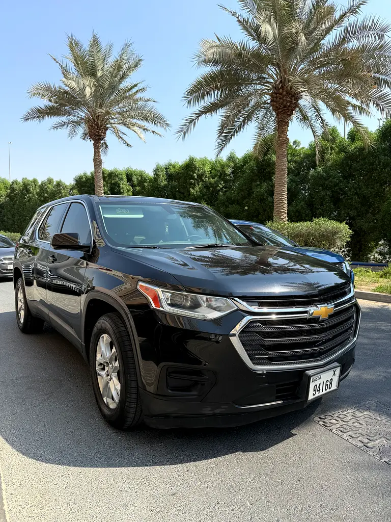Chevrolet Traverse 2019 — photo 1 of 15