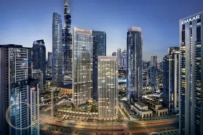 Boulevard view -5 star amenities-Middle floor