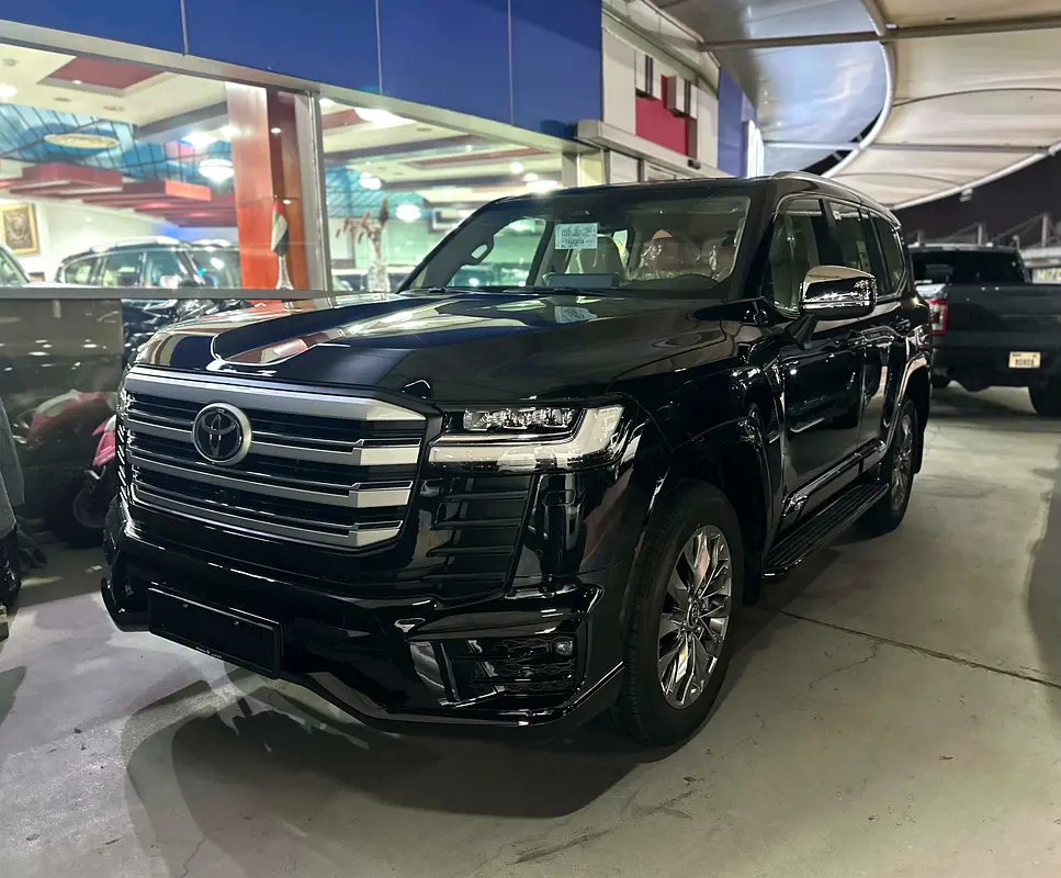 Toyota Land Cruiser 2026 — photo 1 of 4