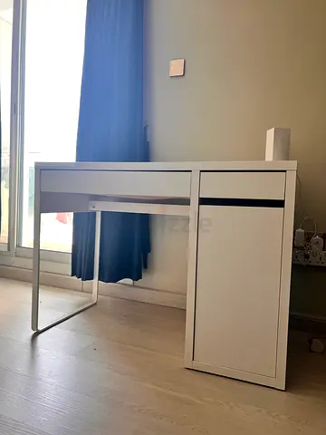 IKEA White modern writing desk with drawer and metal legs