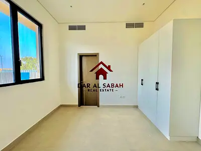 12 CHEQUES BRAND NEW 2BR WARDROBE 3BATHROOM