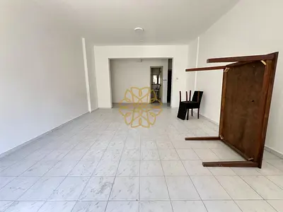 2 bhk with 3 balcony spacious apartment with out Ac