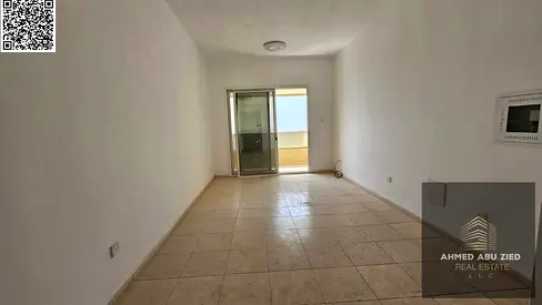 باركن خاص | موقع مميز | استوديو بمساحة ممتازة | بلكونة باطلالة مفتوحة | حمام | تكييف مركزي | قريب من جميع الخدمات و علي شارع شيخ عمار مباشرة