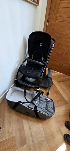 3-in-1 Bugaboo Bee 6 Stroller, including Newborn Baby Bassinet — Good Condition