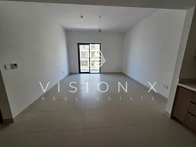 Chic | Walkable Area | Smart Layout