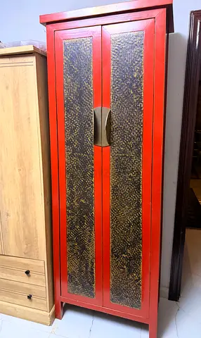 Chinese Marina antique cupboard