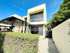 5BR Near to Pool_Ready to Move_Garden ready