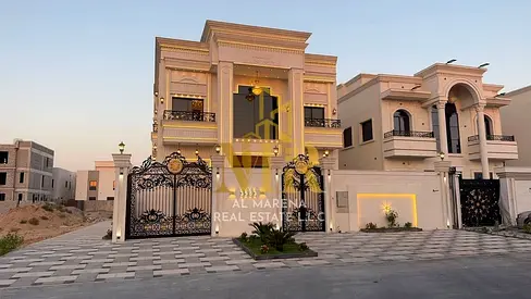 اغتنم الفرصة وامتلك فيلا فاخرة من 5 غرف نوم تصميمات مودرن بتشطيبات راقية في منطقة الحليو 2 التي تعد إحدى أجمل وأهدأ مناطق عجمان القسط الشهري المقدر 7.