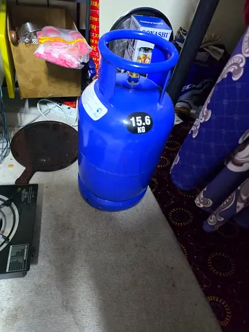 Gas cylinders