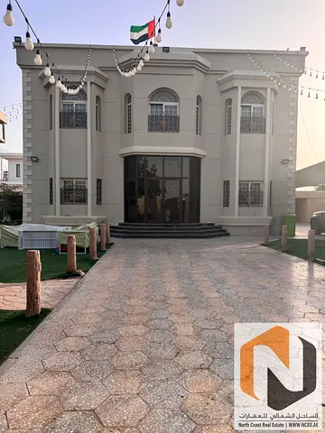 للبيع فيلا في منطقة  كشيشة 2 – ضاحية الرحمانية، الشارقة