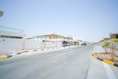 Ready 4-Bedroom Corner Villa – Elegant Design | One of the Largest Layouts | Rent
