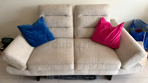 Sofa (convertible to bed)