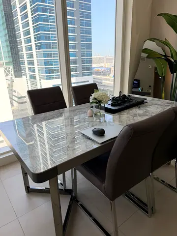 Marble-Pattern Dining Table (Good Condition)
