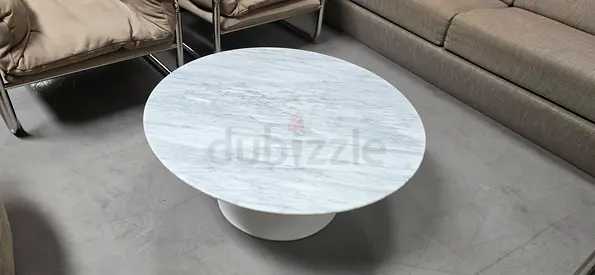 Round White Marble Coffee Table with Pedestal Base - Good Condition