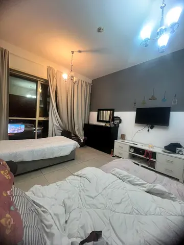 Ladies apartment no deposit Master bedroom