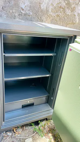 Locker safe box