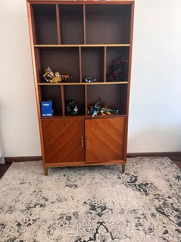 Bookshelf