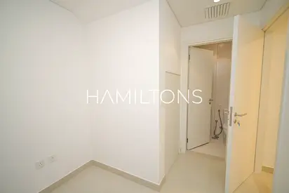 Signature Smart Home | Scenic Greenbelt Views | Resale