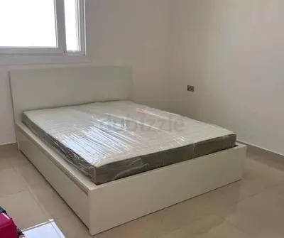 Ikea malam bed with ikea mattress king size 180 x200cm