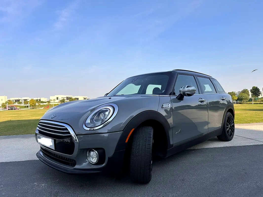 MINI Clubman 2019 — photo 1 of 13