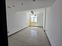 2bhk Both Master Room and Parking Gym Pool Free