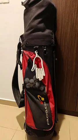 Set of 15 Golf Clubs with Trolley and Balls