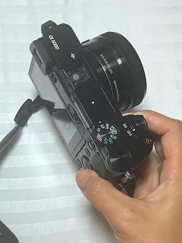 Sony a6000