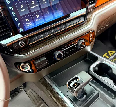 2024 Chevrolet SILVERADO 1500 — миниатюра 17