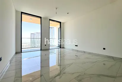 Burj & Lagoon View | Maid's Room | Open Kitchen
