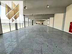 Commercial showroom available for rent in Industrial Area 5, Sharjah Showroom area: 9,000 sq ft 45 k