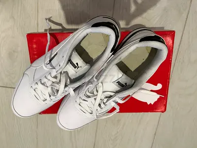 White and Black PUMA ST Runner V3 L sneakers - Brand New, Never opened, from USA, Large Size
