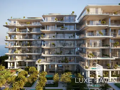 Ultra Luxury Living with Panoramic Sea Views