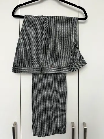 Men Black  White Houndstooth Two-Piece Skirt Suit - Size Unknown