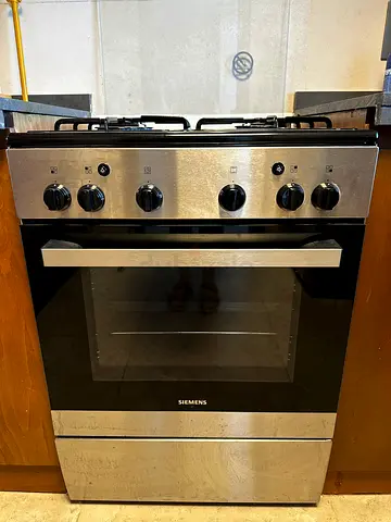 Gas cooker