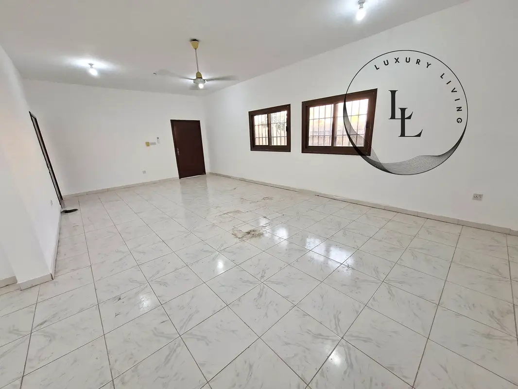 DOUBLE STORY 5 BHK VILLA JUST 90K BALCONY INSIDE NEW AC PARKING INSIDE READY TO MOVE