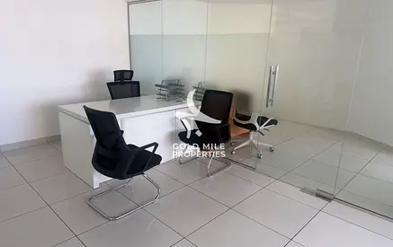 Fully Furnished> 4 Glass Partitions> Chiller Free> 2 Parkings> Bath & Pantry