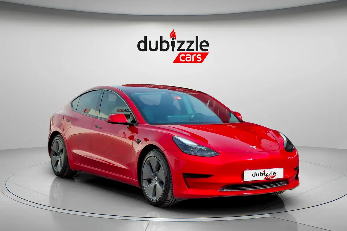 Tesla Model 3 2021 — photo 1 of 15