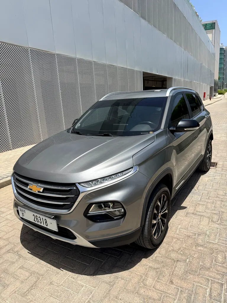 Chevrolet Groove 2022 — photo 1 of 15