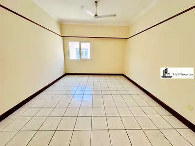 CLOSED KITCHEN | NEARBY METRO | FAMILY ORIENTED