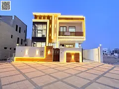 Freehold .Modern villa on a main street,No service fees
