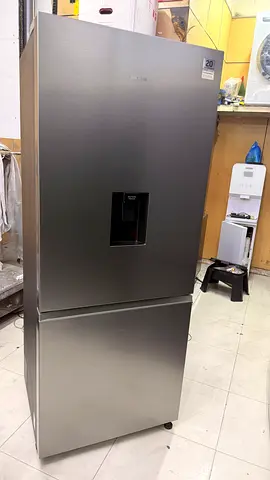 LG latest Model Fridge Bottom Freezer water dispenser like new