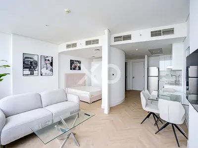 Upgraded | Fully Furnished | Vacant Now
