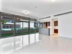 GROUND FLOOR | CORNER UNIT | LARGE TERRACE