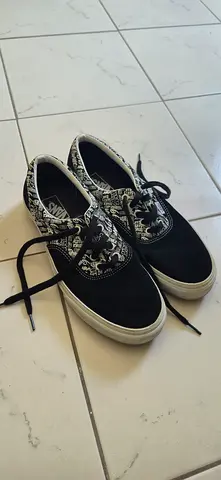 Van Graffiti Shoes