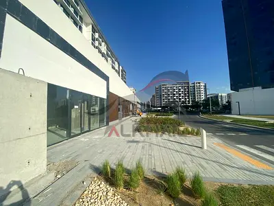 Prime Lagoon-Facing Retail Shop | High Footfall | Ready to Move