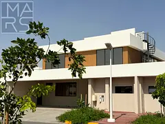Ready-to-Move 3-Bedroom Villa with Maid's